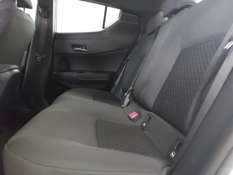 Toyota C-Hr 1.8 Hybrid Icon Cvt White #6