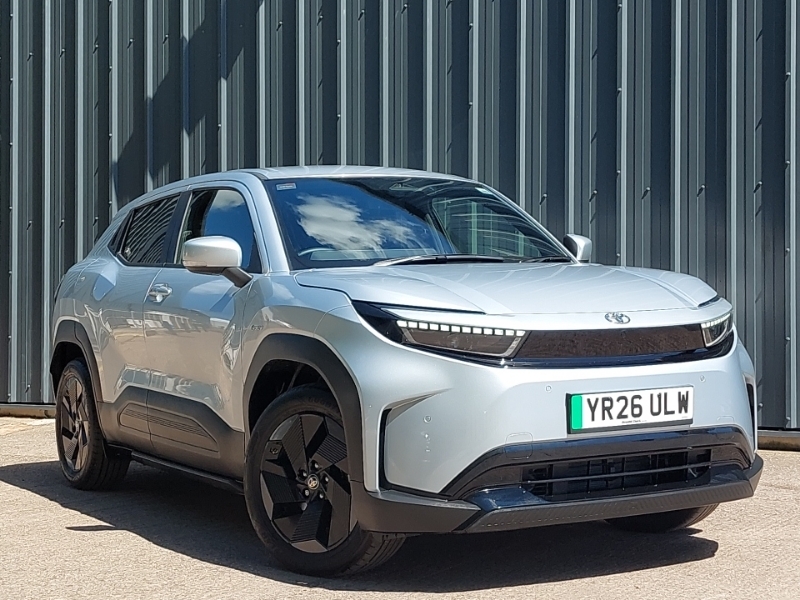Toyota Urban Cruiser 128Kw Design 61Kwh Silver