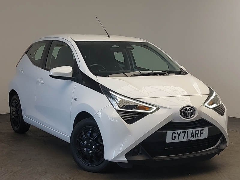 Toyota Aygo 1.0 Vvt-i X-play Tss X-shift White