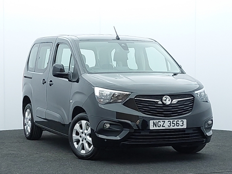 Vauxhall Combo Life 1.5 Turbo D Energy 7 Seat Black