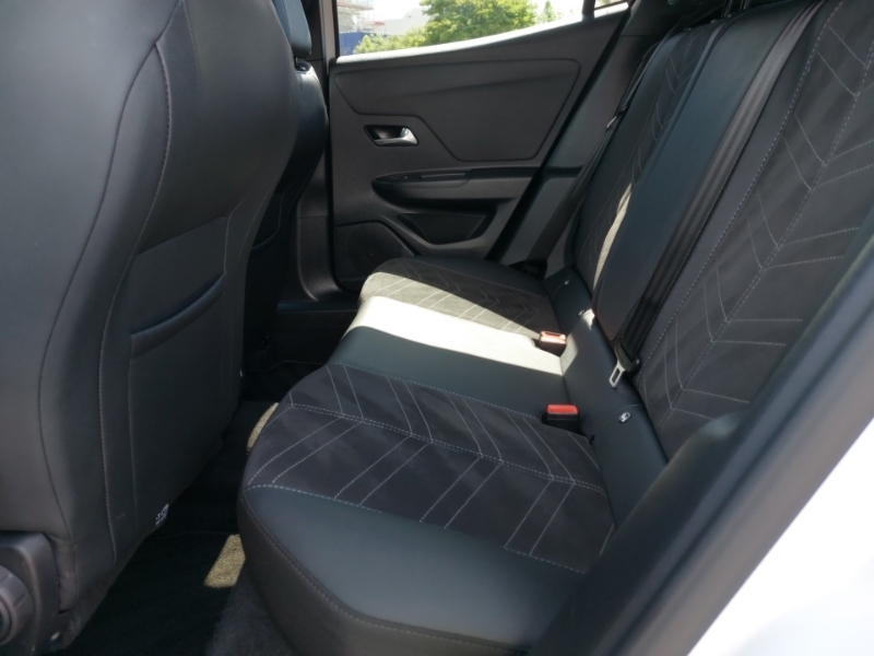 Vauxhall Mokka 1.2 Turbo Ultimate YE73EDX White #6