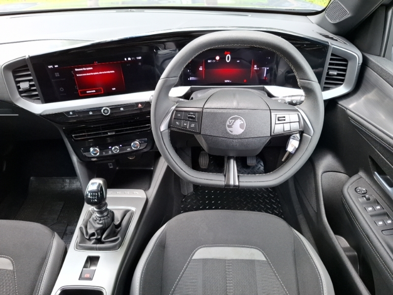 Vauxhall Mokka Ultimate Black #8
