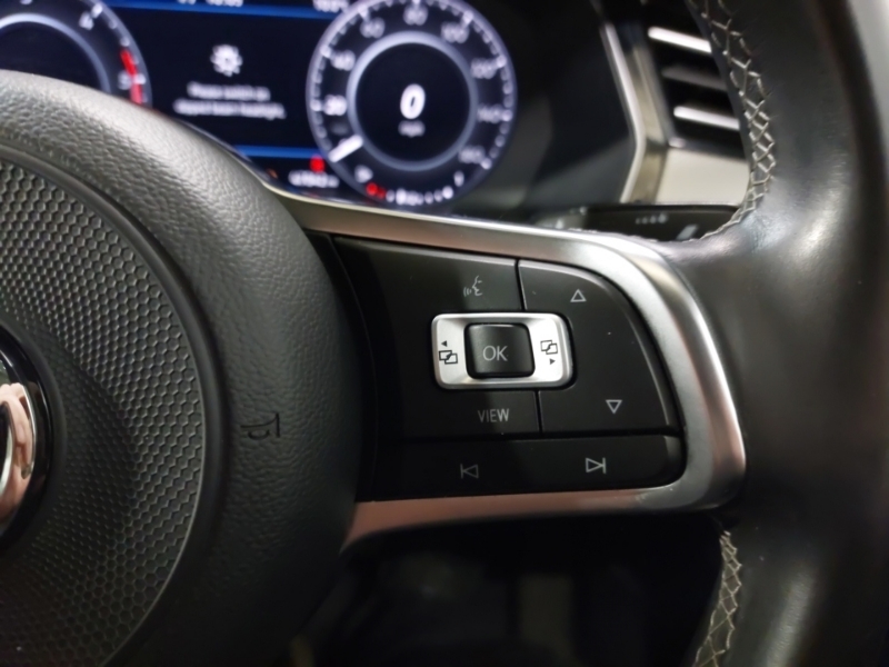 Volkswagen Arteon Hatchback White #13