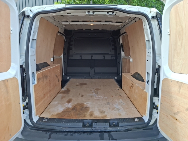 Volkswagen Caddy Maxi C20 Cargo Commerce Plus Maxi 122 Ps 2.0 Tdi 7Sp Ds Grey #18