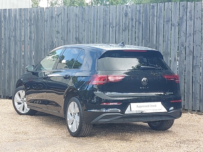 Volkswagen Golf 1.5 Tsi 204 Match Ehybrid Dsg GD25MDY Black #2
