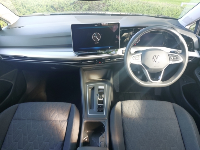 Volkswagen Golf 1.5 Tsi 204 Match Ehybrid Dsg Black #3