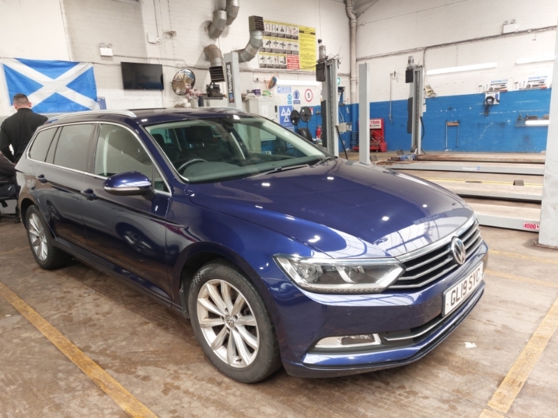 Volkswagen Passat 2.0 Tdi Se Business Blue