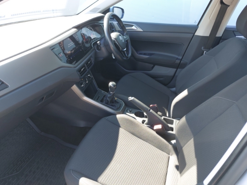Volkswagen Polo 1.0 Tsi 95 Se SY68WTG Silver #5