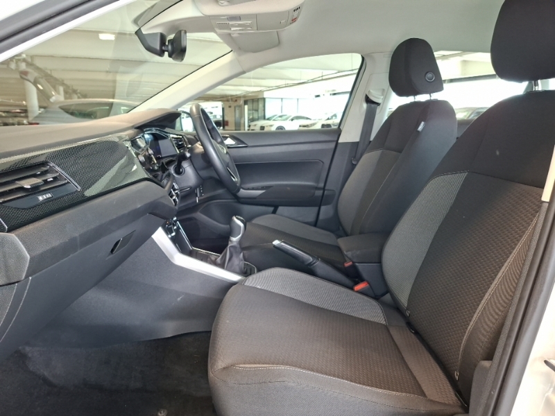 Volkswagen Polo 1.0 Tsi Life GD24OEZ Grey #5