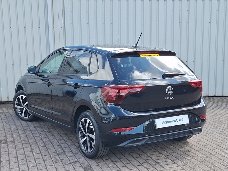 Volkswagen Polo 1.0 Tsi Match Black #2