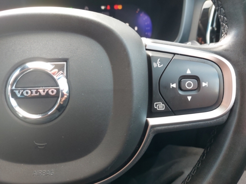 Volvo V60 Plus Black #13