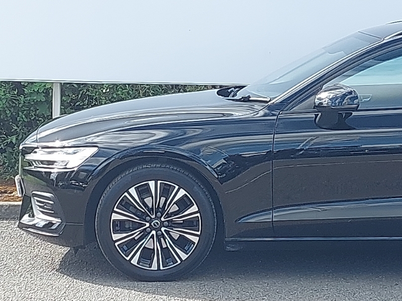 Volvo V60 Plus Black #19
