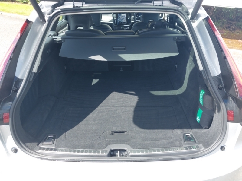 Volvo V90 Plus Blue #18