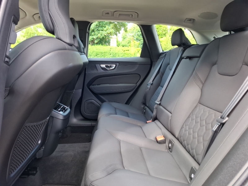 Volvo XC60 2.0 B5p Plus Dark Awd Geartronic Blue #6