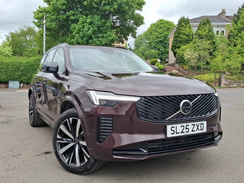 Volvo XC90 2.0 B5p Plus Dark Awd Geartronic Red