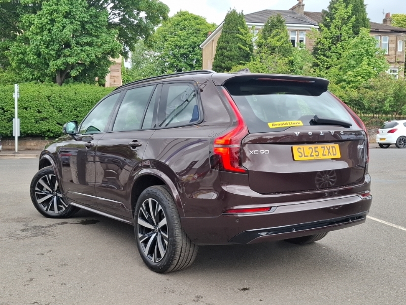 Volvo XC90 2.0 B5p Plus Dark Awd Geartronic Red #2