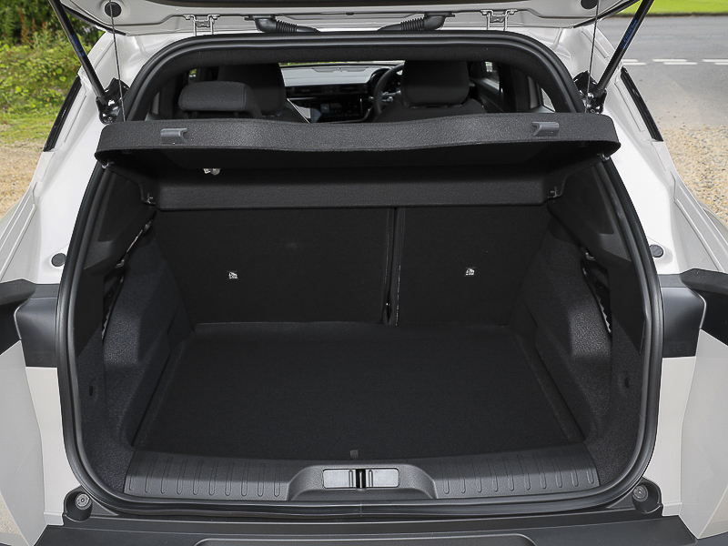 Alfa Romeo Junior 1.2 Turbo Ibrida Black #19