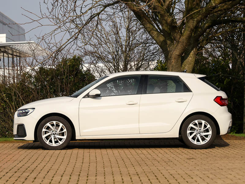 Audi A1 25 Tfsi Sport White #4