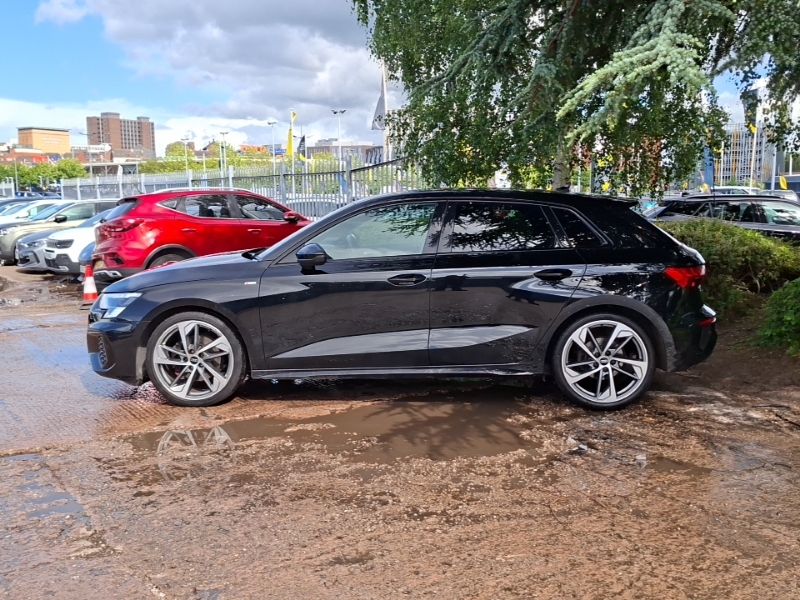 Audi A3 35 Tfsi Edition 1 Black #4