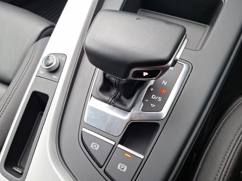 Audi A4 Allroad Sport White #15