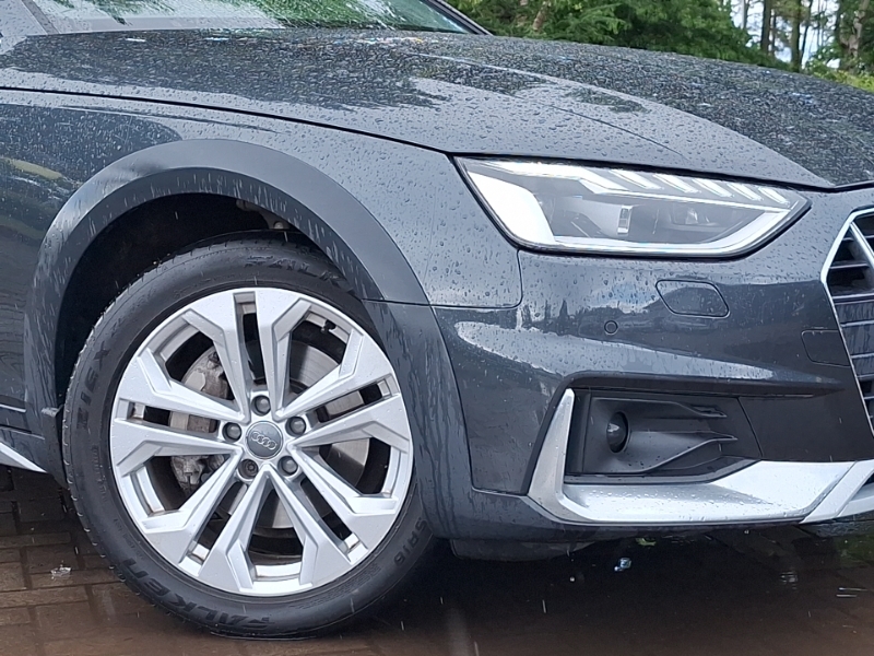 Audi A4 Allroad Sport White #20