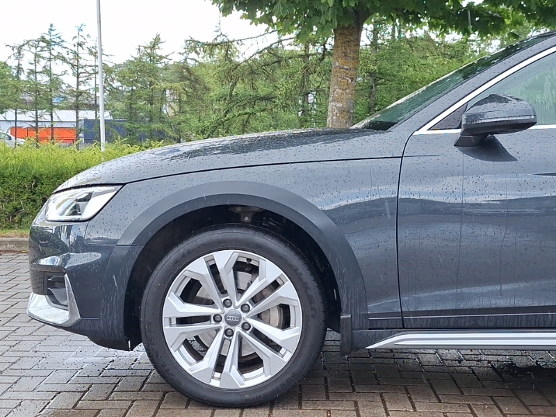 Audi A4 Allroad Sport White #19