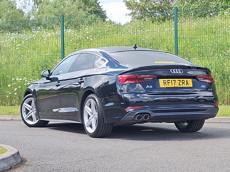 Audi A5 2.0 Tdi S Line Black #2