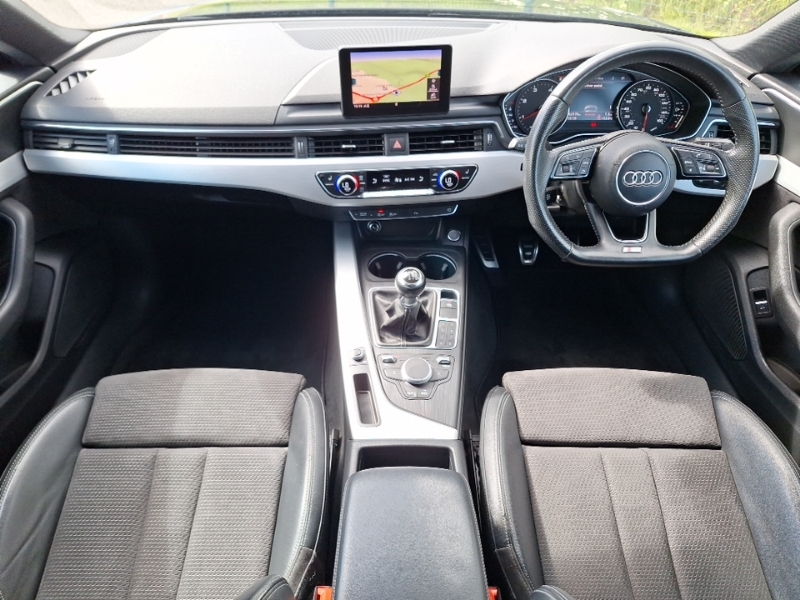 Audi A5 2.0 Tdi S Line Black #3