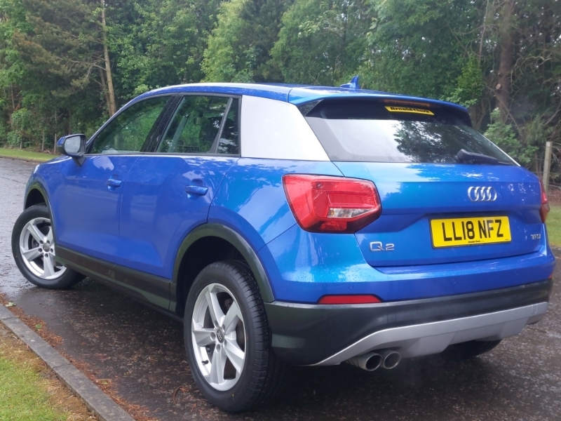 Audi Q2 1.4 Tfsi Sport Blue #2