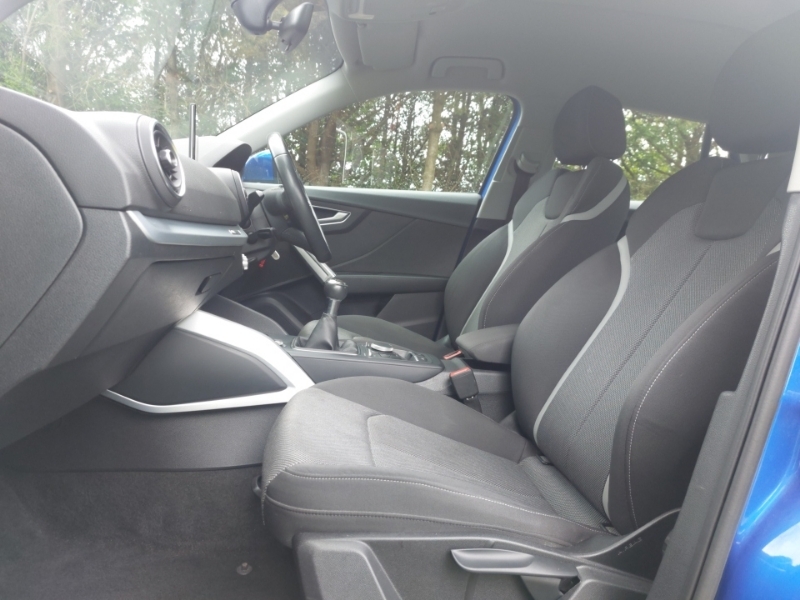 Audi Q2 1.4 Tfsi Sport Blue #5