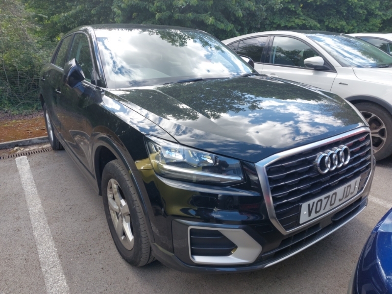 Audi Q2 30 Tfsi Technik Black