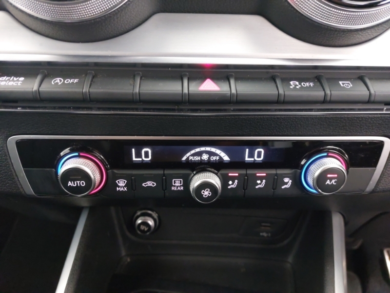 Audi Q2 35 Tfsi S Line Cs Blue #16