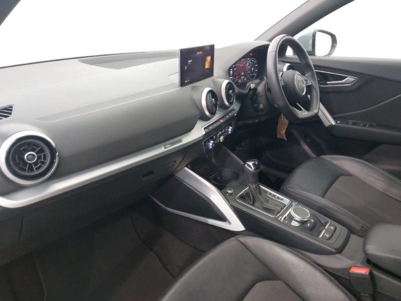 Audi Q2 35 Tfsi S Line S Tronic Grey #5