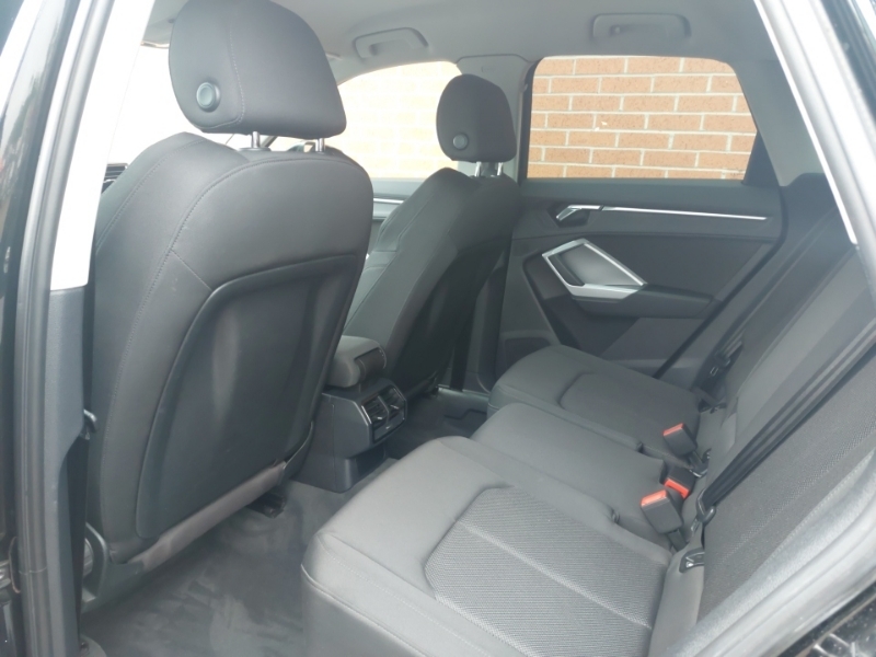Audi Q3 35 Tfsi Sport LX20ZKE Black #6