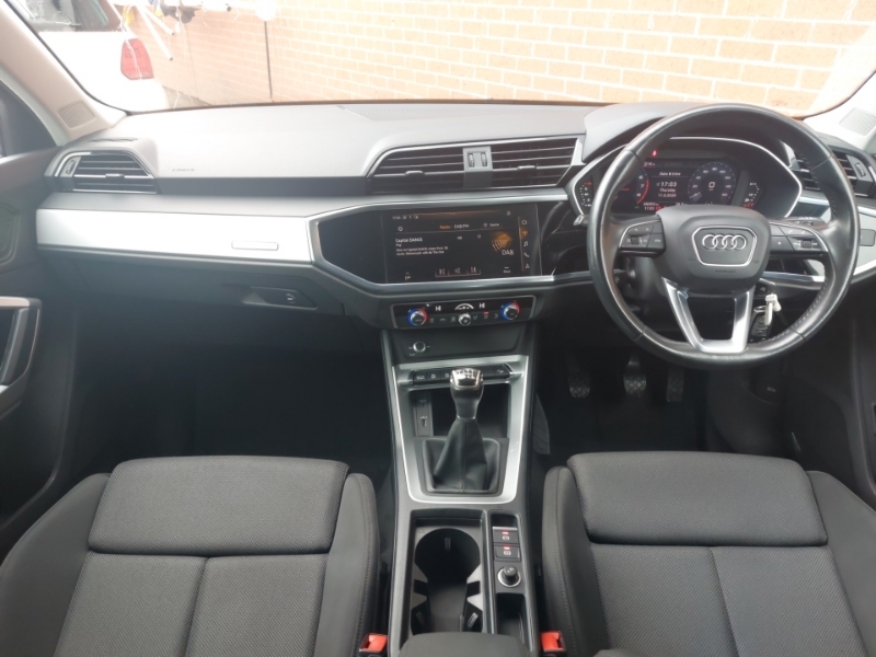 Audi Q3 35 Tfsi Sport LX20ZKE Black #3