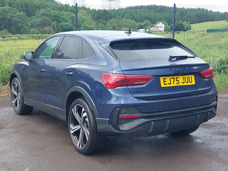 Audi Q3 35 Tfsi Black Edition S Tronic 20 Alloy Blue #2