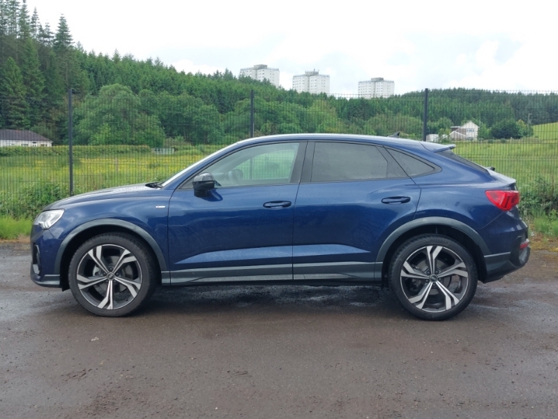 Audi Q3 35 Tfsi Black Edition S Tronic 20 Alloy Blue #4