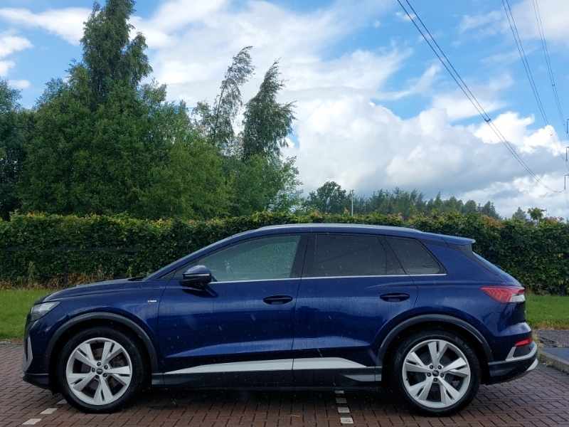 Audi Q4 E Tron 220Kw 50 Quattro 82Kwh S Line Blue #4