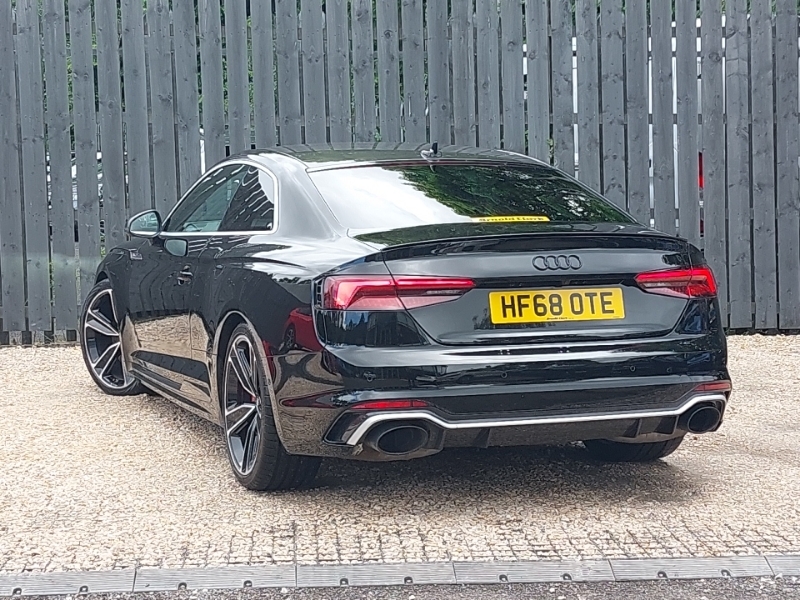 Audi RS5 2.9 Tfsi Quattro Carbon Edition Tiptronic Black #2