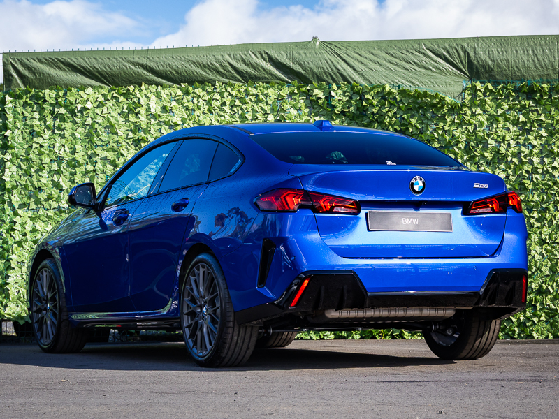 BMW 2 Series 220 M Sport Step Blue #2