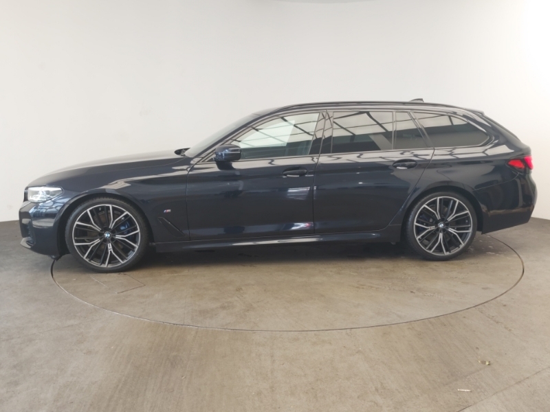 BMW 5 Series 520D Mht M Sport Step Black #4