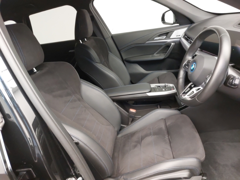BMW X1 Xdrive 25E M Sport Step Black #6