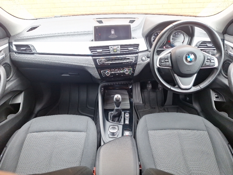 BMW X2 Sdrive 18I Se Orange #3