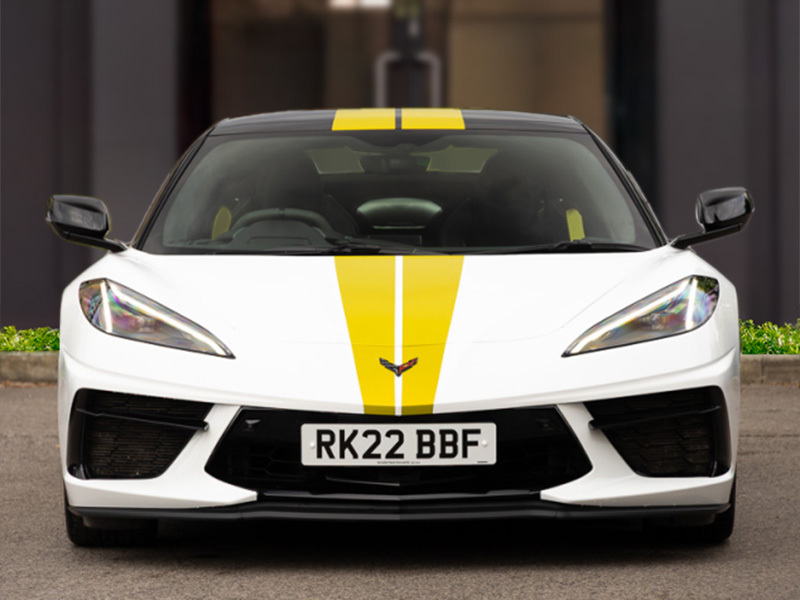 Chevrolet Corvette 6.2 White #10