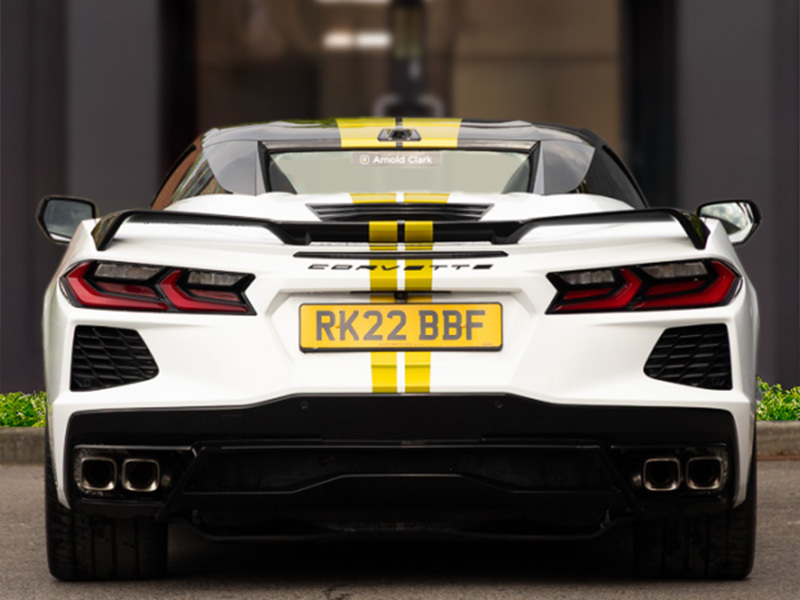 Chevrolet Corvette 6.2 White #12