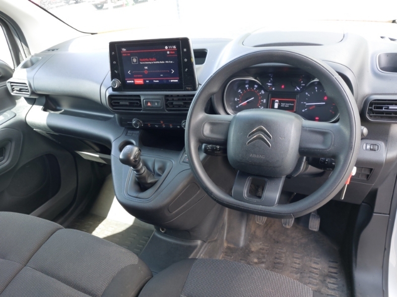 Citroen Berlingo 1.5 Bluehdi 1000Kg Enterprise Ed 100Ps 6 Speed Ss White #3