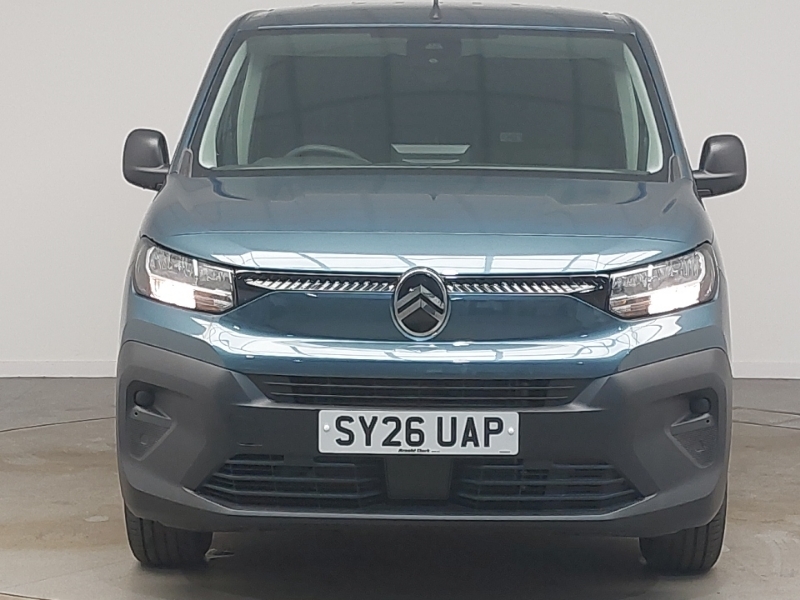 Citroen Berlingo 1.5 D 130 Plus M Black #14