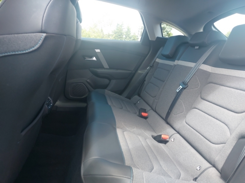 Citroen C4 1.2 Puretech Sense Black #6