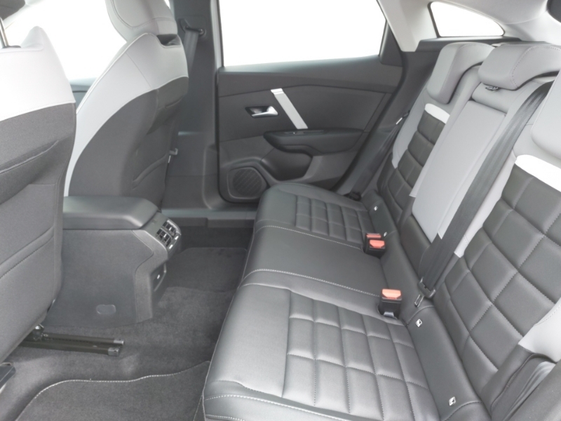Citroen C4 1.2 130 Max White #6