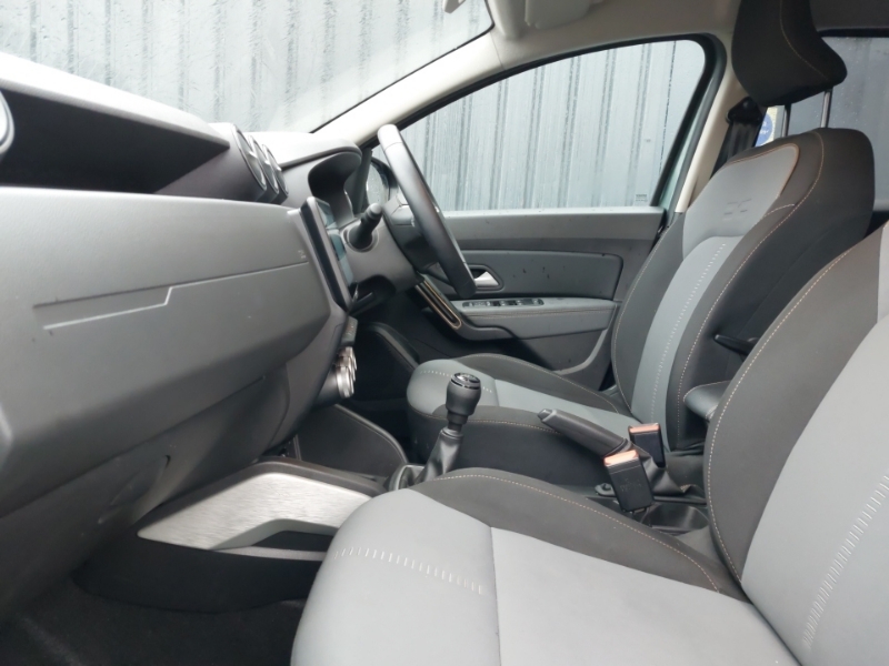 Dacia Duster 1.0 Tce 100 Bi-fuel Extreme Green #5
